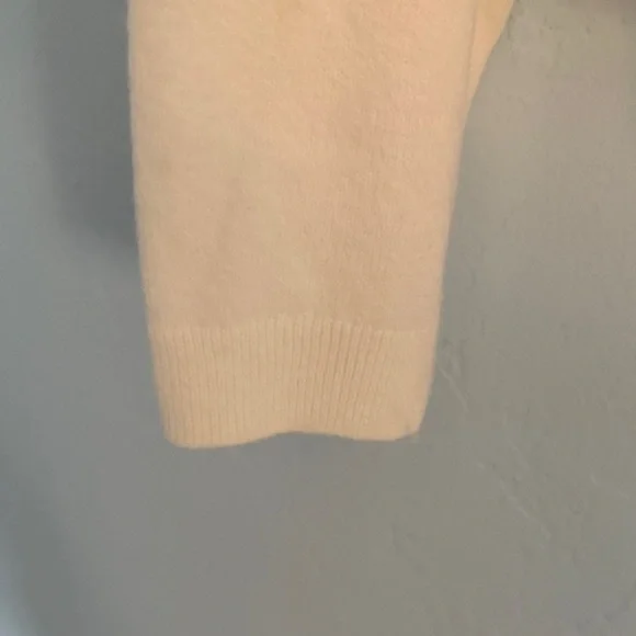 GAP CashSodt Cream Cardigan Sweater - Picture 9 of 11